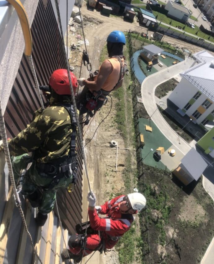 ремонт ограждающей конструкции балкона в Пензе